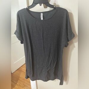 Zenana Outfitters Charcoal Short Sleeve Tee